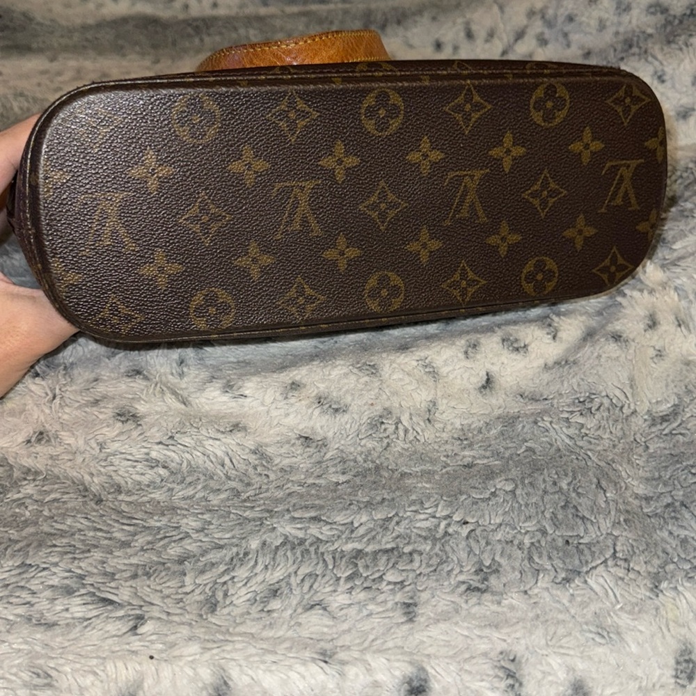 Louis Vuitton Monogram Vavin Tote GM! Preloved 7.8/10 - Picture 7 of 17